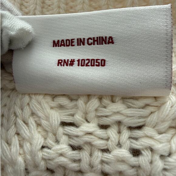 Taylor Swift NIB | Official RED (TV) Cream Cable Knit Cardigan Sweater | size XS - Picture 7 of 12